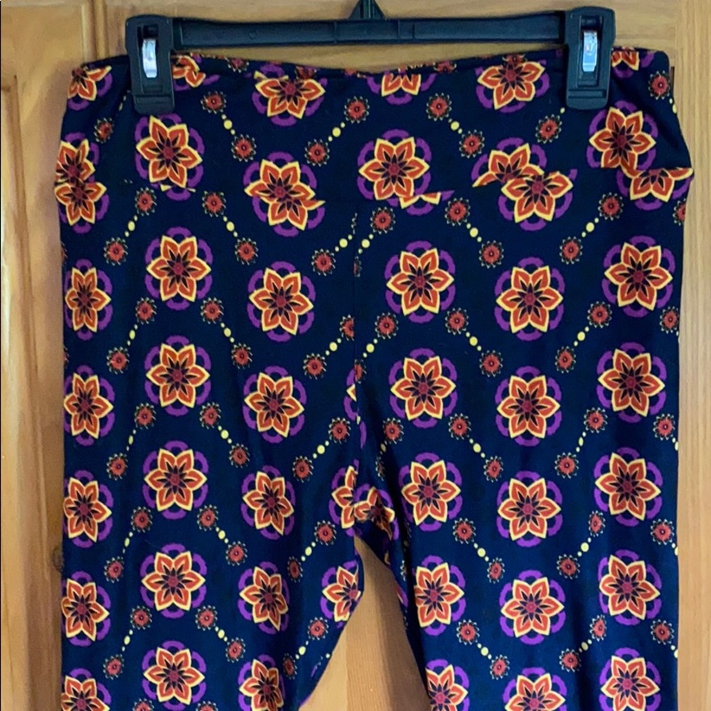 New Lularoe TC leggings